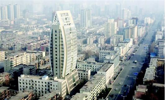 郑州市环保局办公大楼外形酷似“树叶”引热议