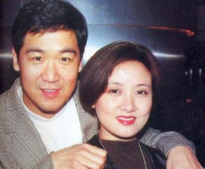 王诗槐前妻子的照片图片