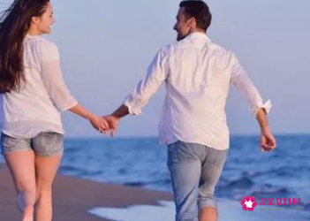 如何哄男人哄到心坎上(哄男人怎么哄词语)