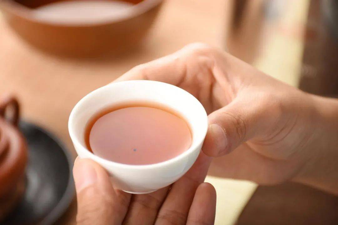 男人为什么不能喝铁观音(铁观音的保质期是多久)
